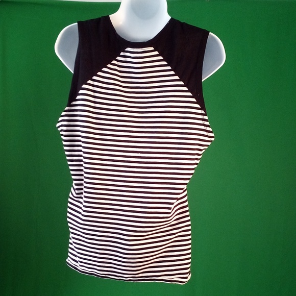 Guess black and white striped tank - Picture 2 of 3